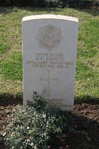 Ismailia War Memorial Cemetery - Elliott, Edgar Williams